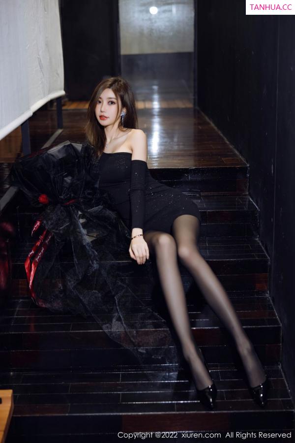 綺裡嘉 绮里嘉 [XiuRen]高清写真图 2022.01.21 No.4498 绮里嘉ula第7张图片